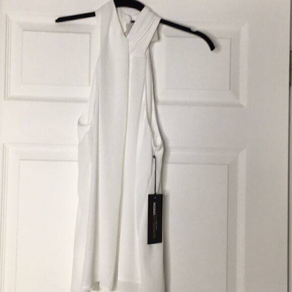 NWT Gabrielle Union white sleeveless top - Picture 1 of 3